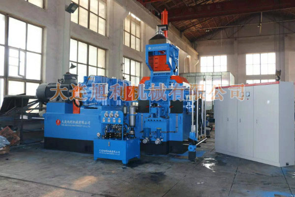 新式環(huán)保下落式110密煉機